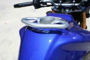 FZ8 / Fazer 800 (2010-2013) Pillion Grab Bar